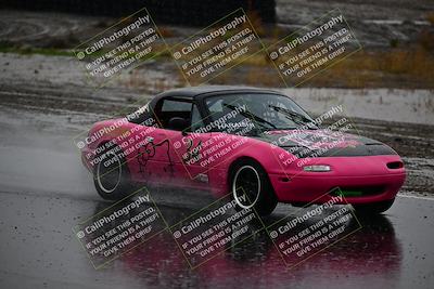 media/Nov-15-2025-CalClub SCCA (Sat) [[7bfa5a7151]]/Qualifying/Group 5/